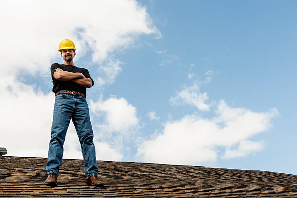 Roof Gutter Cleaning in Columbus, WI